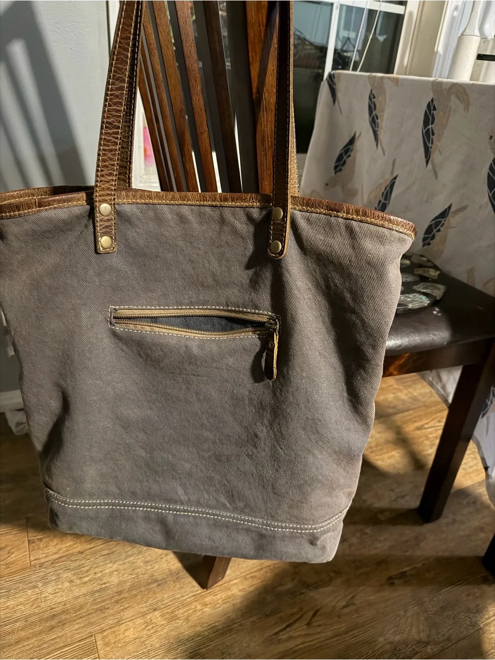 Myra Bag good mild